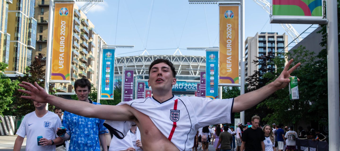Wembley fan shutterstock 1995918149
